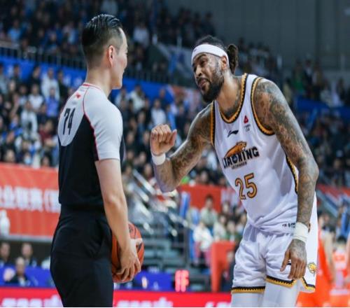 詹姆斯,分独揽,莫兰特强势,乐鱼体育官网,乐鱼体育平台,乐鱼体育链接,乐鱼体育官方